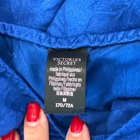Victoria's Secret Women's Satin Blue sexy two piece Pajamas M - Picture 4 of 7